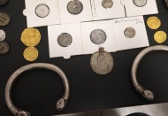 Mardin'de tarihte kullanılan ilk para örneği ele geçirildi