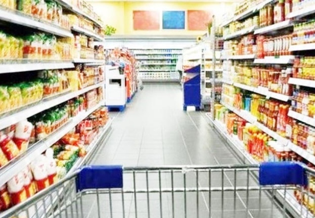 Marketlerde etiketler anlık değişiyor