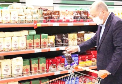 Marketlerde karneyle satış dönemi başladı