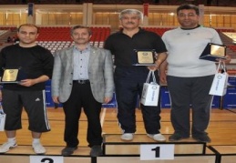 Masa tenisi turnuvası tamamlandı