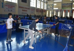 Masa Tenisi Turnuvası’nda 800 sporcu mücadele etti