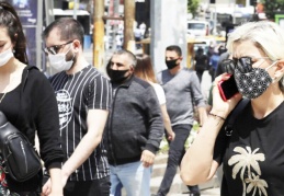 Maske 2022'nin başına kadar hayatımızda olacak