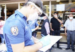 Maske takmayan bin 53 kişiye ceza