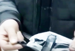 Maskeden kamera, ayakkabıdan WİFİ, kulaktan ses cihazı çıktı