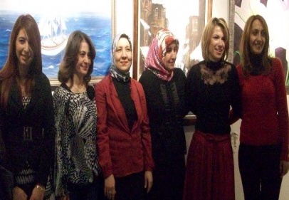 Mavi Atlas Tablo, kursiyerlere resim sergisi açtırdı