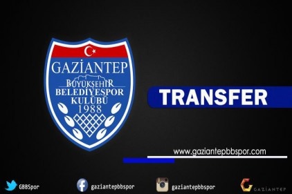 Mavi-beyazlı kulüp, Kalu Uche ve Yasin Palaz ile prensipte anlaştı 