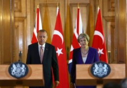 May: Türkiye'de insan haklarının uygulandığını görmek istiyoruz 