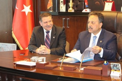 Mazıcıoğlu, KÜSGET Sanayi Sitesi yönetimini ziyaret etti