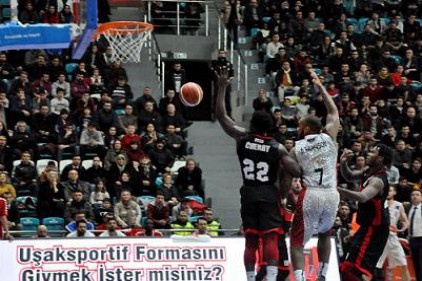 MB Uşak, Gaziantep Basketbol&#8217;u konuk ediyor 