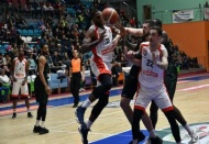 MB Uşak’ta iki oyuncu ile yollar ayrıldı 