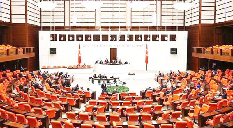 Meclis gündemine gelecek yasal düzenlemeler sırada bekliyor