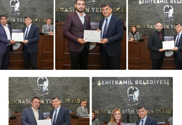 Meclis üyelerinin yerine devam edeceklere mazbataları verildi