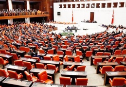 Meclis'te 2 milletvekilden birinin koruması var