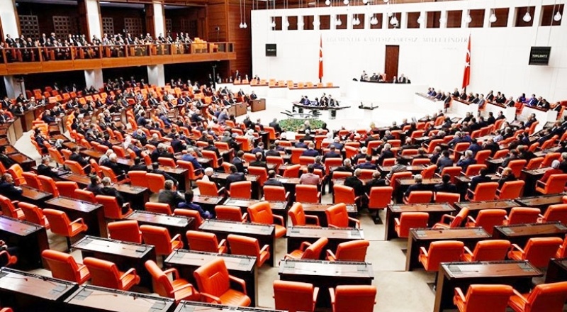 Meclis'te 2 milletvekilden birinin koruması var