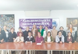 Mecliste çok sayıda kadın temsiliyeti  demokratikleşmesinin güvencesidir