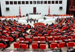 Meclis'te elektronik yoklama dönemi