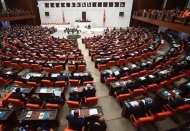 Meclis'ten geçti: Hakim ve savcı yardımcılığı geliyor