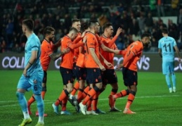 Medipol Başakşehir: 3 Gaziantep FK: 1 