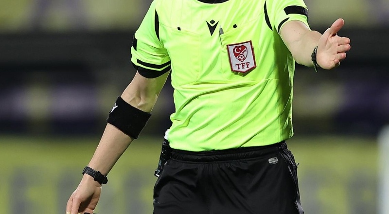 Medipol Başakşehir-Gaziantep FK maçını Cüneyt Çakır yönetecek