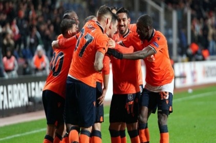 Medipol Başakşehir, haftayı lider kapatmak istiyor