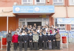 Mehmet Emin Zekiye Üstünel Ortaokulu’na üç ödül