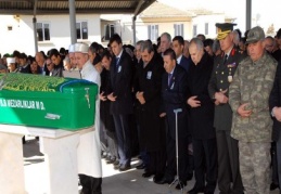 Mehmet Konukoğlu, gözyaşları arasında toprağa verildi