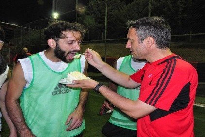 Mehmet Sedef ve İsmail Haktan&#8217;ın doğum günleri birlikte kutlandı