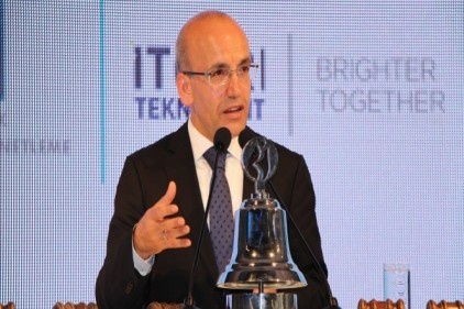 Mehmet Şimşek, &#8220;Lütfen hakkınızı helal ediniz&#8221; diye veda etti