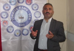Memur, mutsuz ve öfkeli