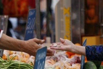 Memurun alım gücü yüzde 35 azalırken, maaşlara yüzde 6 zam geldi