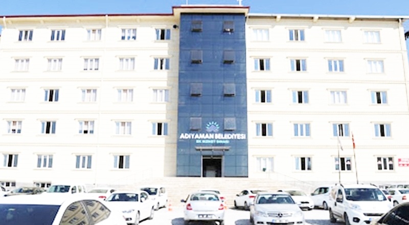 Memurun ikramiyesi 50 üst düzey yöneticiye dağıtılmış