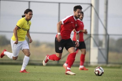 Menemen&#8217;e 2-1&#8217;lik fark