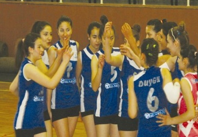 Merinos Spor üç seti de alarak puanını 32’ye yükseltti