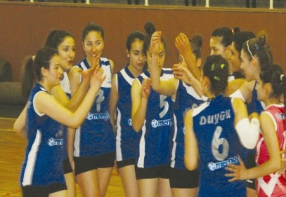 Merinos Spor üç seti de alarak puanını 32’ye yükseltti