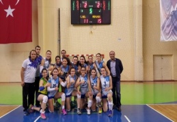 Merinosspor bu sezon oynadığı tüm  maçları kazanarak liderliğe oturdu