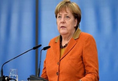Merkel: Referandumu Beklemeliyiz 