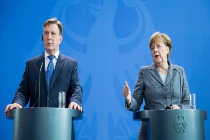 Merkel&#8217;den &#8217;Rusya&#8217; açıklaması