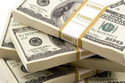 Merkez Bankası faiz indirdi, dolar geriledi