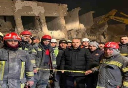 Merkezefendi Belediye Başkanı Gaziantep’teki deprem bölgesinde