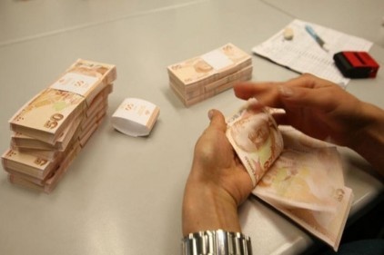 Merkezi yönetim brüt borç stoku 1 trilyon 215,8 milyar lira