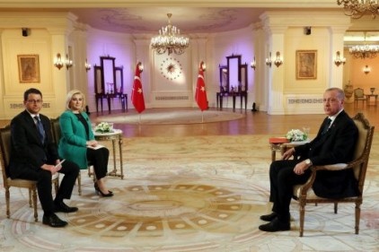 Merkezi yönetimle uyum içerisinde olmayanlar, iflaslarını ilan eder
