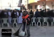 Mersinli temizlik işçisi sosyal medyayı salladı