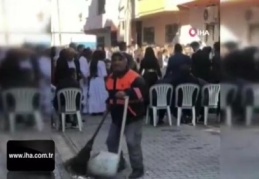 Mersinli temizlik işçisi sosyal medyayı salladı
