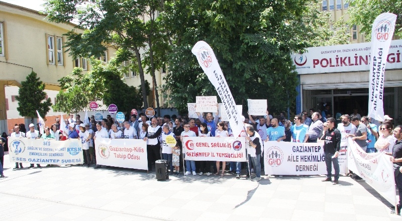 Mesleğimizi kovulmadan, dövülmeden, sürülmeden, korkmadan yapmak istiyoruz