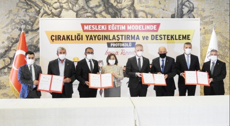 Meslek edindirme kursları projesi için protokol yapılacak