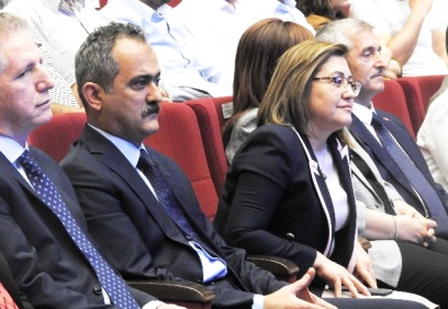 Meslek liselerinin memleket meselesi olduğunu biliyoruz