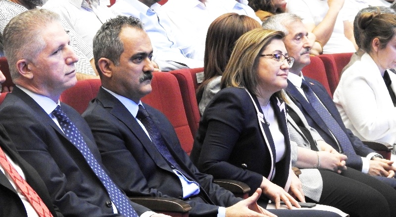 Meslek liselerinin memleket meselesi olduğunu biliyoruz