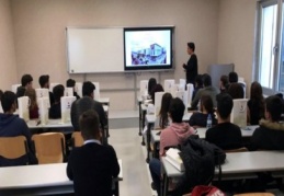 Meslek seçimi öncesi bilgi aldılar