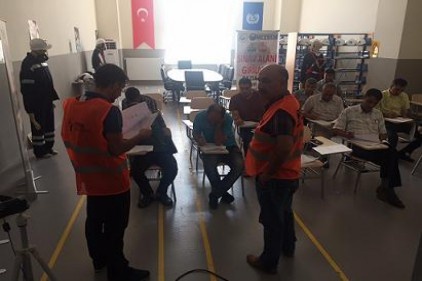 Meslek yeterlilik belgesi almak isteyenlere hizmet veriliyor