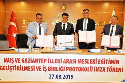 &#8220;Mesleki eğitim ile reel sektörü birbirine entegre ediyoruz&#8221;